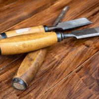 What is the difference between rock chisel and cold chisel