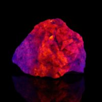 Rockhounding with UV Light & 3 Best UV Lights in 2021